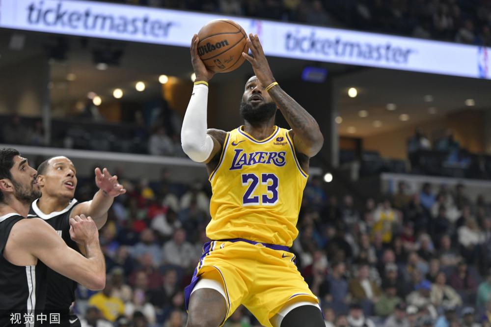 啼笑皆非 啼笑皆非