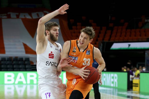 和关键球员 和关键球员